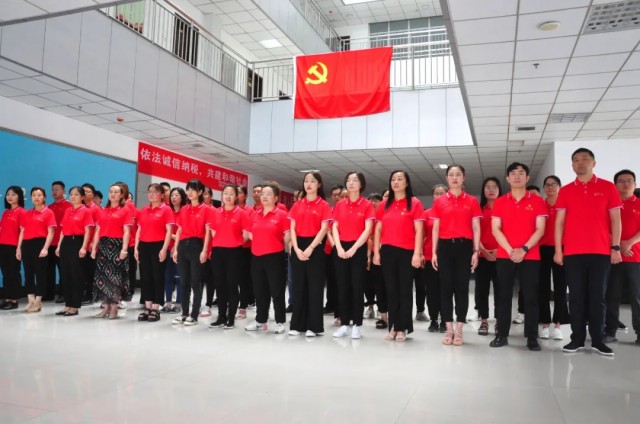 1625565428344977.jpg 640.webp (5).jpg